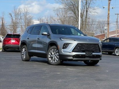 New 2025 Buick Enclave Preferred w/ Power Package