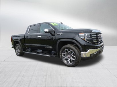 New 2025 GMC Sierra 1500 SLT w/ SLT Premium Package