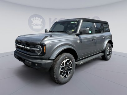 New 2024 Ford Bronco Outer Banks