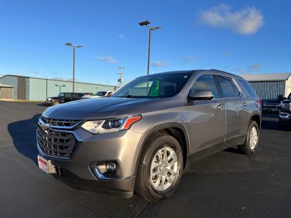 Used 2021 Chevrolet Traverse LT