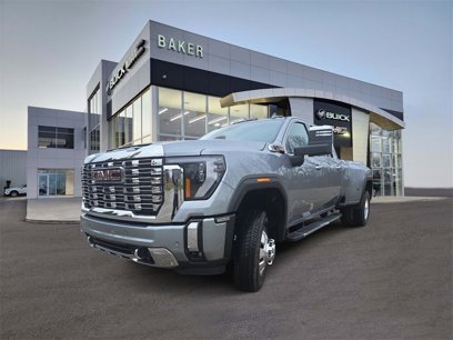 New 2025 GMC Sierra 3500 Denali w/ Denali Reserve Package