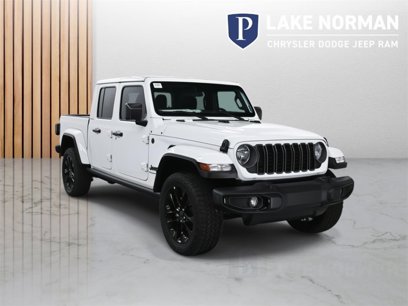 New 2025 Jeep Gladiator Sport