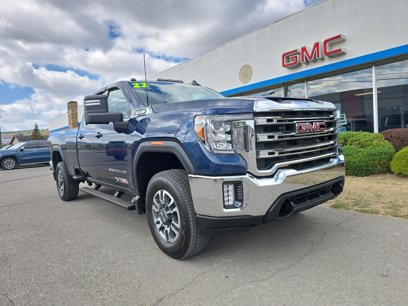 Used 2022 GMC Sierra 2500 SLE w/ SLE Convenience Package
