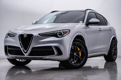 Used 2018 Alfa Romeo Stelvio Quadrifoglio w/ Driver Assist Dynamic Package
