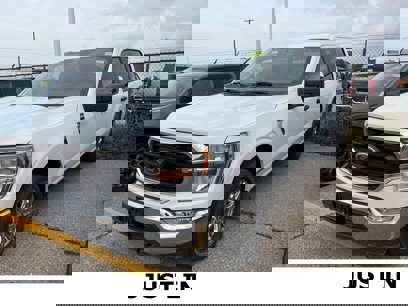 Used 2022 Ford F150 XLT w/ Trailer Tow Package