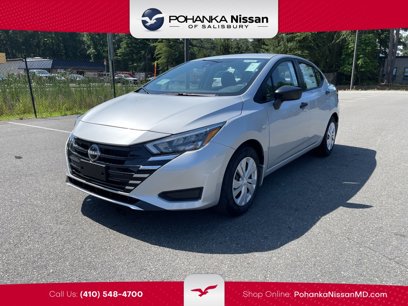 New 2025 Nissan Versa S w/ Trunk Package