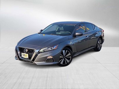 Used 2022 Nissan Altima 2.5 SV