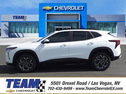 New 2025 Chevrolet Trax LT w/ Driver Confidence Package