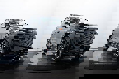 New 2025 Audi SQ6 e-tron Premium Plus