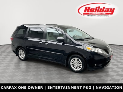 Used 2017 Toyota Sienna XLE