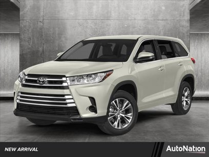 Used 2018 Toyota Highlander LE