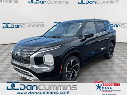 Used 2023 Mitsubishi Outlander SE
