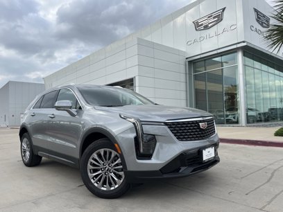 New 2025 Cadillac XT4 Premium Luxury w/ Cold Weather Package
