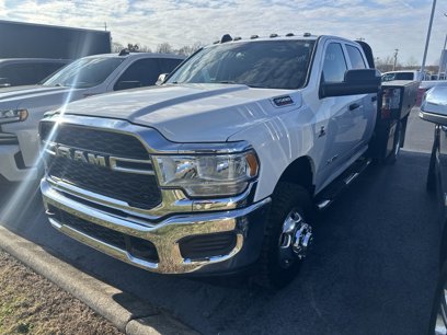 Used 2019 RAM 3500 Tradesman w/ Chrome Appearance Group