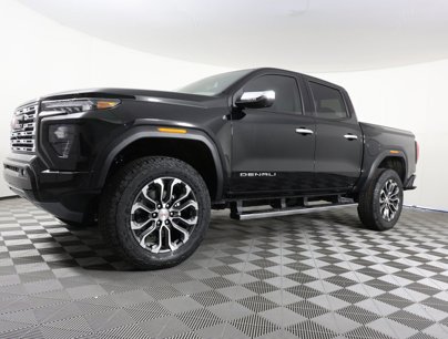 New 2025 GMC Canyon Denali