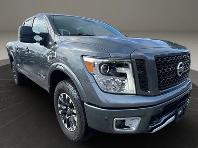 Used 2017 Nissan Titan PRO-4X w/ Pro-4x Convenience Package