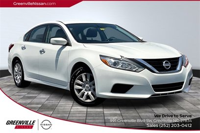 Used 2018 Nissan Altima 2.5 S w/ S Convenience Package