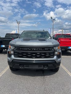 New 2025 Chevrolet Silverado 1500 Custom Trail Boss w/ Dark Appearance Package