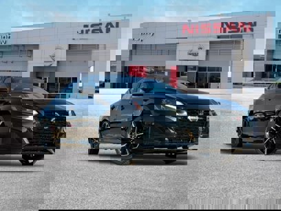 New 2025 Nissan Altima SR