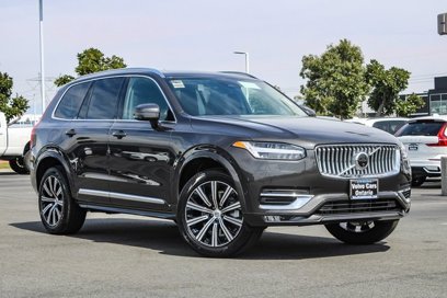 New 2024 Volvo XC90 B6 Plus w/ Protection Package Premier