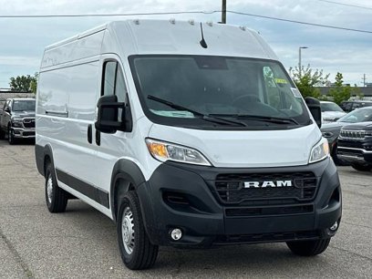 New 2025 RAM ProMaster 3500 w/ Convenience Group