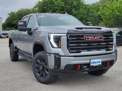 New 2025 GMC Sierra 2500 AT4 w/ AT4 Premium Plus Package