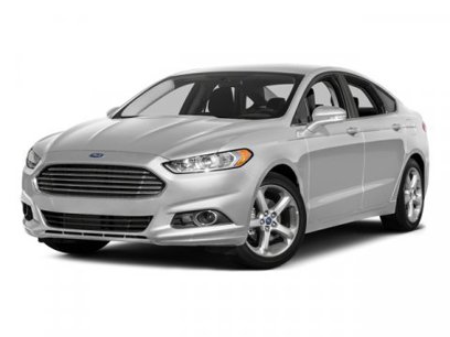 Used 2016 Ford Fusion SE w/ SE Cold Weather Package