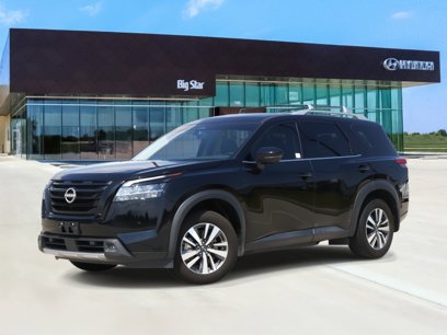Used 2023 Nissan Pathfinder SL w/ Lighting Package (N92)