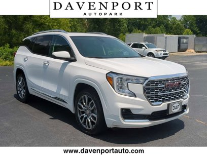 Used 2022 GMC Terrain Denali w/ Denali Premium Package