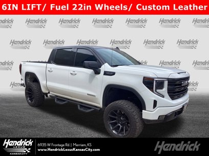 Used 2022 GMC Sierra 1500 Elevation w/ LPO, Elevation Black Package