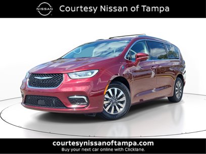 Used 2021 Chrysler Pacifica Touring-L