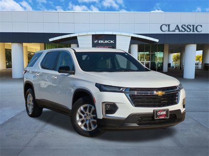 Used 2022 Chevrolet Traverse LS