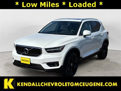 Used 2021 Volvo XC40 T5 Inscription w/ Advanced Package