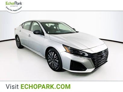 Used 2024 Nissan Altima 2.5 SV