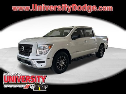 Used 2021 Nissan Titan SV w/ SV Convenience Package
