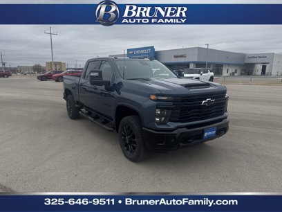 New 2025 Chevrolet Silverado 2500 Custom w/ Custom Value Package
