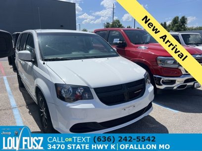 Used 2016 Dodge Grand Caravan SE