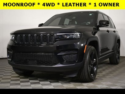 Used 2023 Jeep Grand Cherokee Altitude
