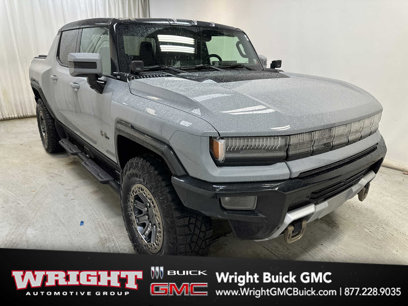 New 2024 GMC Hummer EV 2X w/ Extreme Off-Road Package
