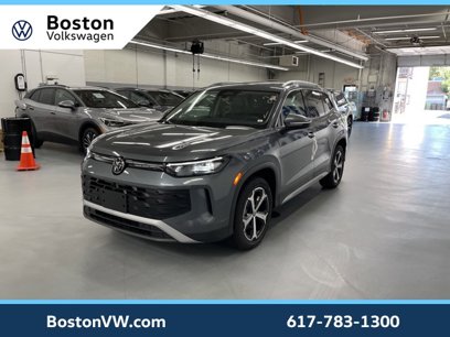New 2025 Volkswagen Tiguan SE