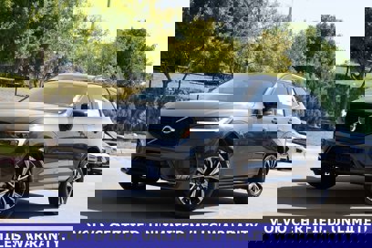 New 2025 Volvo XC60 B5 Core w/ Climate Package