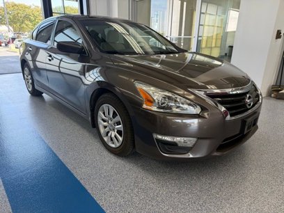 Used 2014 Nissan Altima 2.5 S w/ Display Audio Package