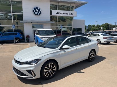 New 2025 Volkswagen Jetta SE