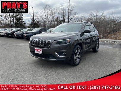 Used 2019 Jeep Cherokee Limited w/ Technology Group