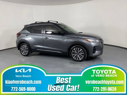 Used 2022 Nissan Kicks SR