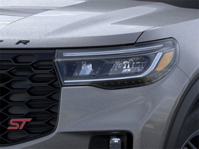 New 2025 Ford Explorer ST