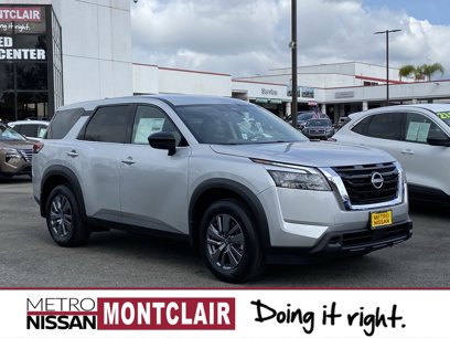 New 2025 Nissan Pathfinder S