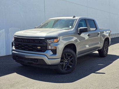 New 2025 Chevrolet Silverado 1500 Custom w/ Turbomax Blackout Package