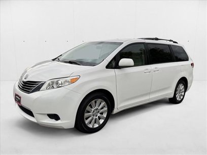 Used 2013 Toyota Sienna LE