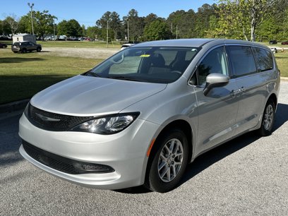 Used 2022 Chrysler Voyager LX